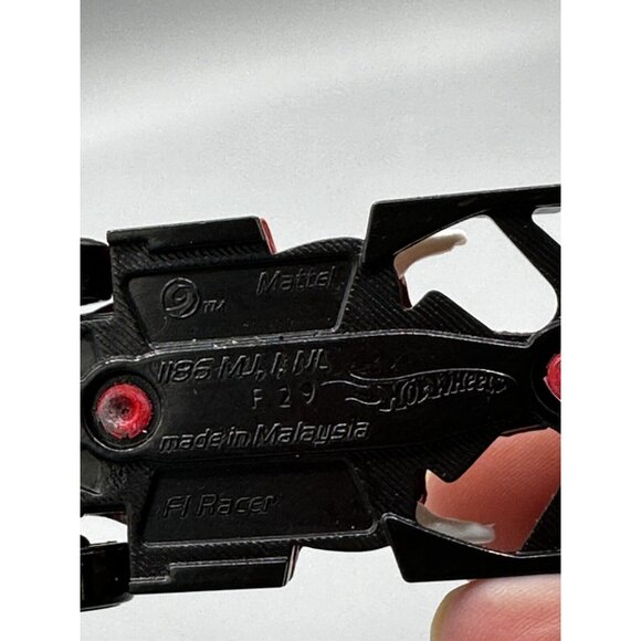 2013 HOT WHEELS F1 Racer #1 Track Aces Red Made in Malaysia 1186 MJ I NL Mattel - Picture 8 of 8